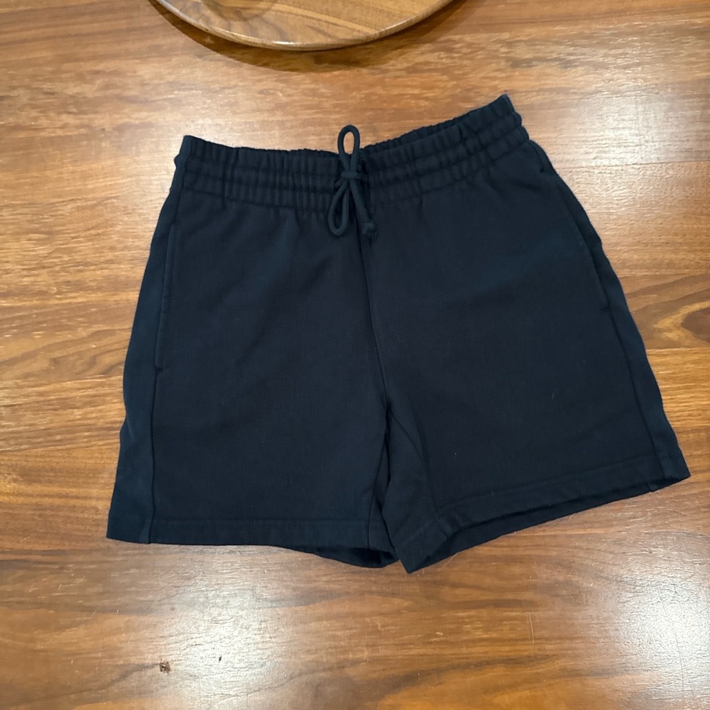 Aritzia Black Athletic Shorts